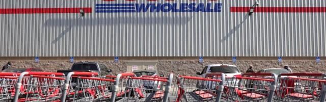 I've shopped at Costco for over a decade. Here are the 8 biggest mistakes I see customers make.