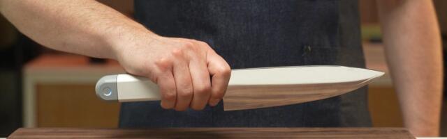 First-Ever Ultrasonic Chef's Knife Vibrates so Fast You Can't 'Hear, See or Feel It'