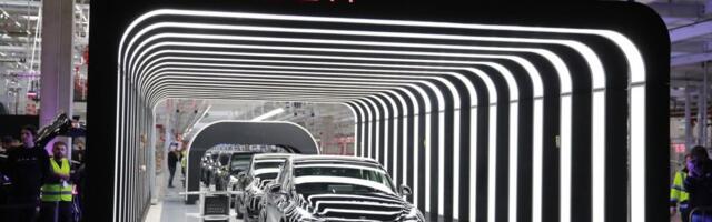 Opinion: Tesla’s awful numbers put Musk back into campaign mode