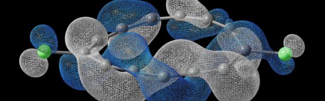 Quantum computing meets the Möbius molecule