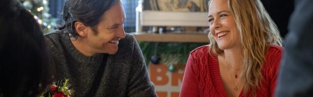 This year's Netflix holiday movies ranked from worst to best