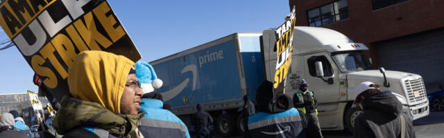 Amazon ordered to bargain with Teamsters in case that could set back union progress
