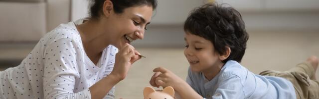 7 things genuinely wealthy people teach their children about money that lower middle class families accidentally teach the opposite of