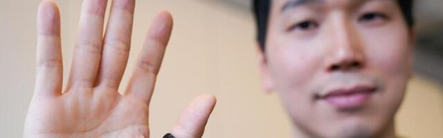 Low-cost smart ring shows the future of sign language input on phones