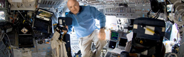 Senators try to halt shuttle move, saying “little evidence” of public demand