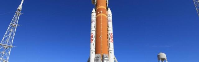 NASA Is Exploring a Reduced Role for SLS as It Gets Cozier With SpaceX