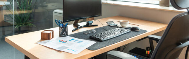 13 Useful USB Gadgets That Will Enhance Your Workspace