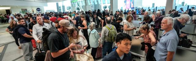 Here's how to check TSA wait times before your flight