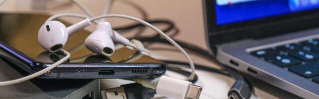 This Free Mac App Can Help You Root Out Your Slow USB-C Charging Cables