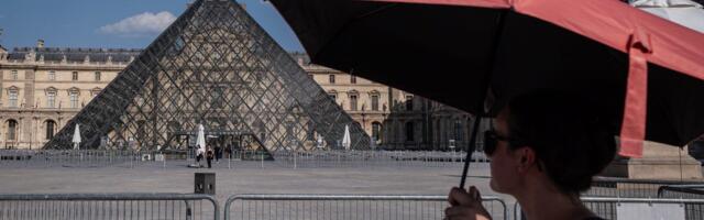 Canceled trains, early closures, and ice cream shortages: Photos show the impact of the European heat wave