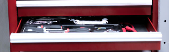Is There A Right Way To Organize Your Tool Chest? Here's What You Should Know