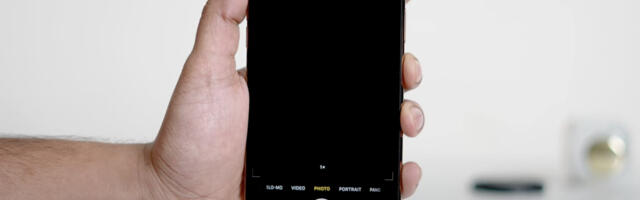 4 Signs That Your iPhone Camera Sensor Might Be Failing