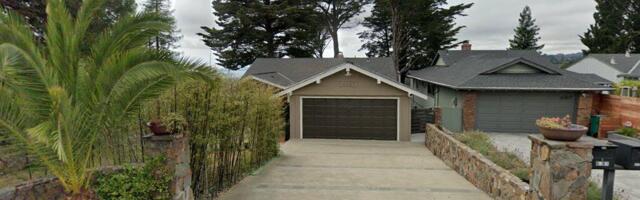 Detached house in Oakland sells for $2.2 million