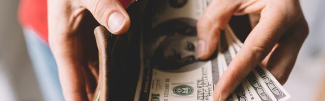 Women are getting wealthier — and they don't invest the same way as men