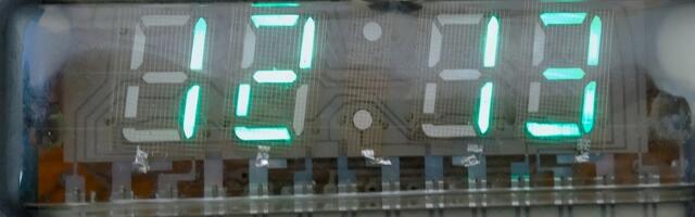 Часы из набора