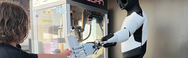 Why Hands Are a Handful for Tesla's Humanoid Robots