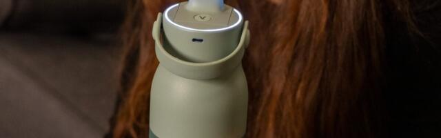 Larq Bottle PureVis 2 Review: Drinking Water as a Video Game Isn’t as Dumb as It Sounds