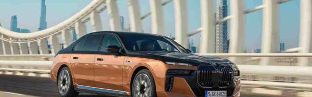The 2024 BMW i7 eDrive50 EV all electric RWD sedan