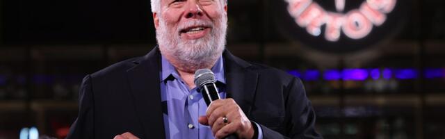 Steve Wozniak, Prince Harry and 800 others want a ban on AI ‘superintelligence’