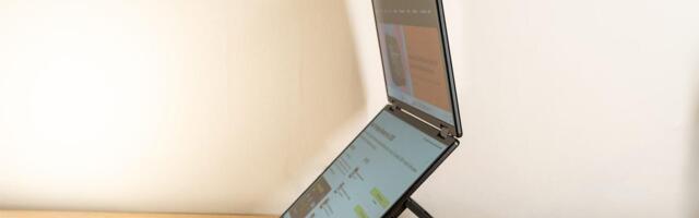 Minisforum MDSA156 Monitor Review: It's Not Pretty, but It Does the Job