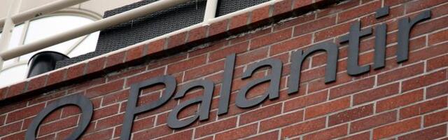 Palantir’s ultra-expensive valuation sparks worry into results