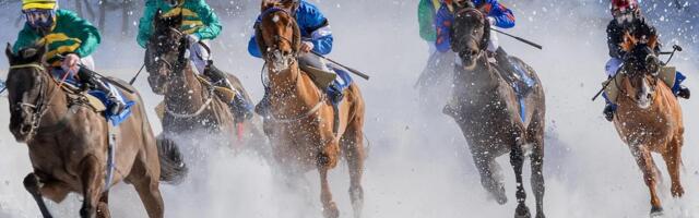 Bitcoin, ether rise as altcoins lag in low-volatility trade