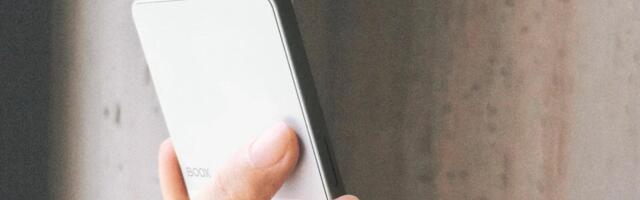 Boox is taking on Xteink with its own tiny e-reader