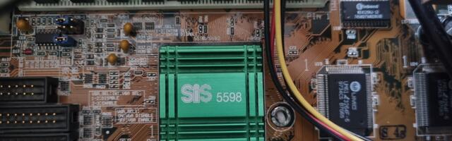 Знакомство с ретро-ПК. Оживляем раритетный Pentium-200