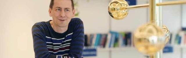 Nobel prize-winning AI researcher John Jumper leaves Google DeepMind for Anthropic