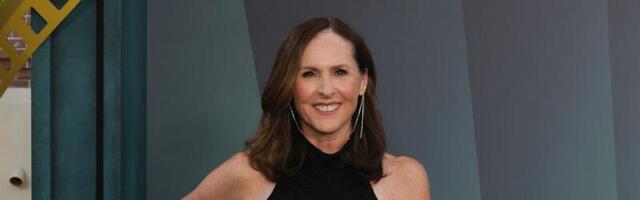 Molly Shannon says parents should change their attitude about raising teenagers