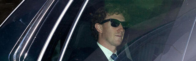 At monopoly trial, Zuckerberg redefined social media as texting with friends