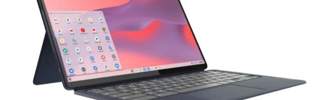 Lenovo 2-in-1 IdeaPad Duet 5 Chromebook Is Nearly 50% Off and Comes with a Keyboard, Limited Stock Available