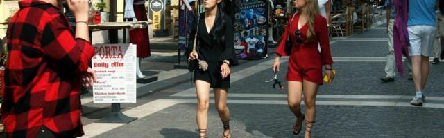 Chinese Tourists Are Ready to Book Trips, But 2019 Levels Are Far Off 