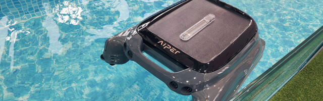 Aiper Surfer S1: Cordless Pool Skimmer with Integrated Solar Panel