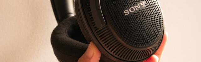 Sony MDR-MV1 headphones review