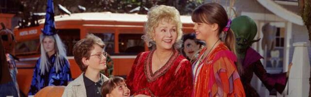 21 things you probably didn't know about 'Halloweentown'