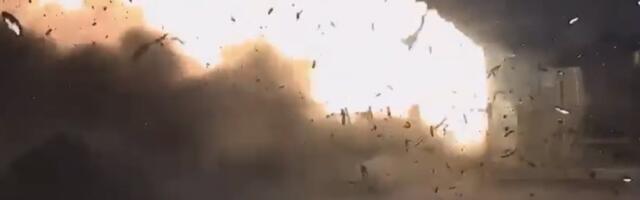 NASA video of moon rocket test shows something just went seriously wrong