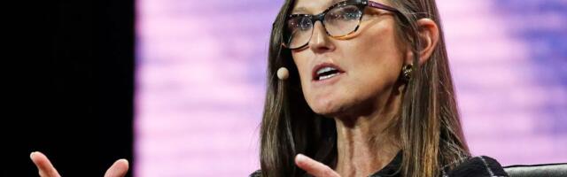 Cathie Wood's ARK Invest: Bitcoin Gains Coming Alongside Clear Stress in Housing, Autos