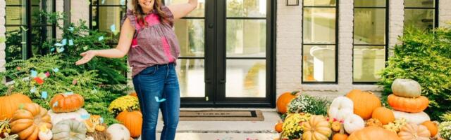 My Porch Pumpkins business started as a hobby. Now, it makes 6 figures, we're franchising, and I'm coaching entrepreneurs.