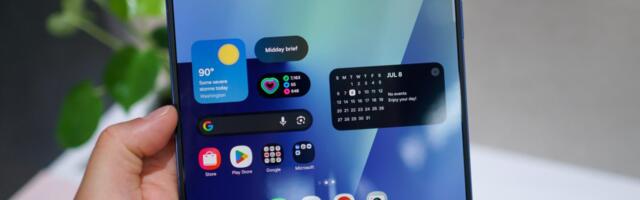 Gemini Live Gets a Few Pretty Major Upgrades on Foldables