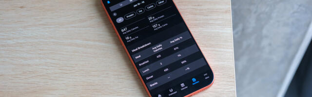 I tried Garmin’s new nutrition tracking, and it’s a mess