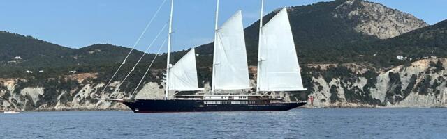 Inside Koru, Jeff Bezos' yacht that plays host to his and Lauren Sánchez's A-list friends