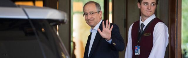 Comcast CEO urges employees to 'maintain a respectful exchange of ideas' after Charlie Kirk shooting