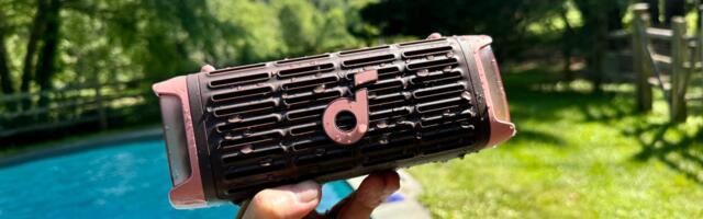 This Anker Bluetooth Speaker Is One Of My Faves And At $75 It's Cheaper Than Ever