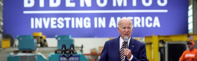 A booming economy might not save the Biden campaign