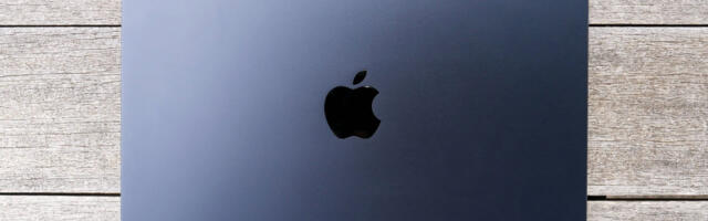 The Apple MacBook Air M2 too good for only $799