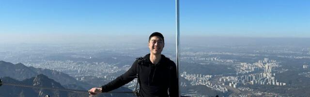 He traded Goldman Sachs for a startup, then America for Korea