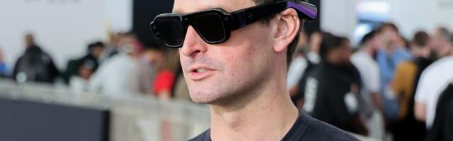 AR Glasses Have a Massive Size Problem