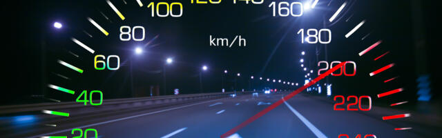 What Happens If You Max Out The Speed Limiter On A Car? Here's How The Tech Works