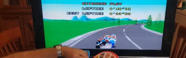 Raspberry Pi Pico converts Paw Patrol toy into arcade controller